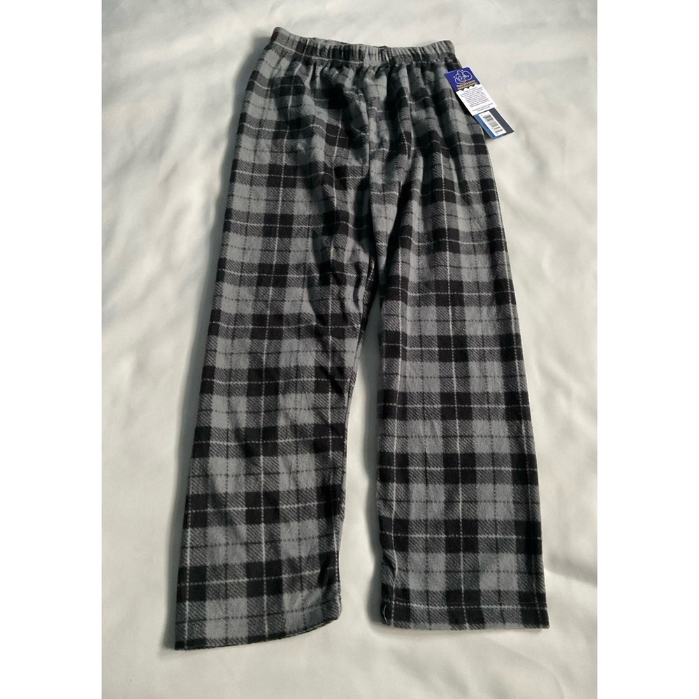 Mad Game pajama pants feature a gray and black plaid print Boys Size 8/10